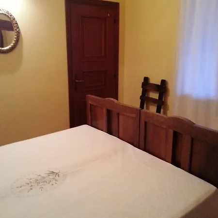 Gli Aceri לינה וארוחת בוקר ארקולה